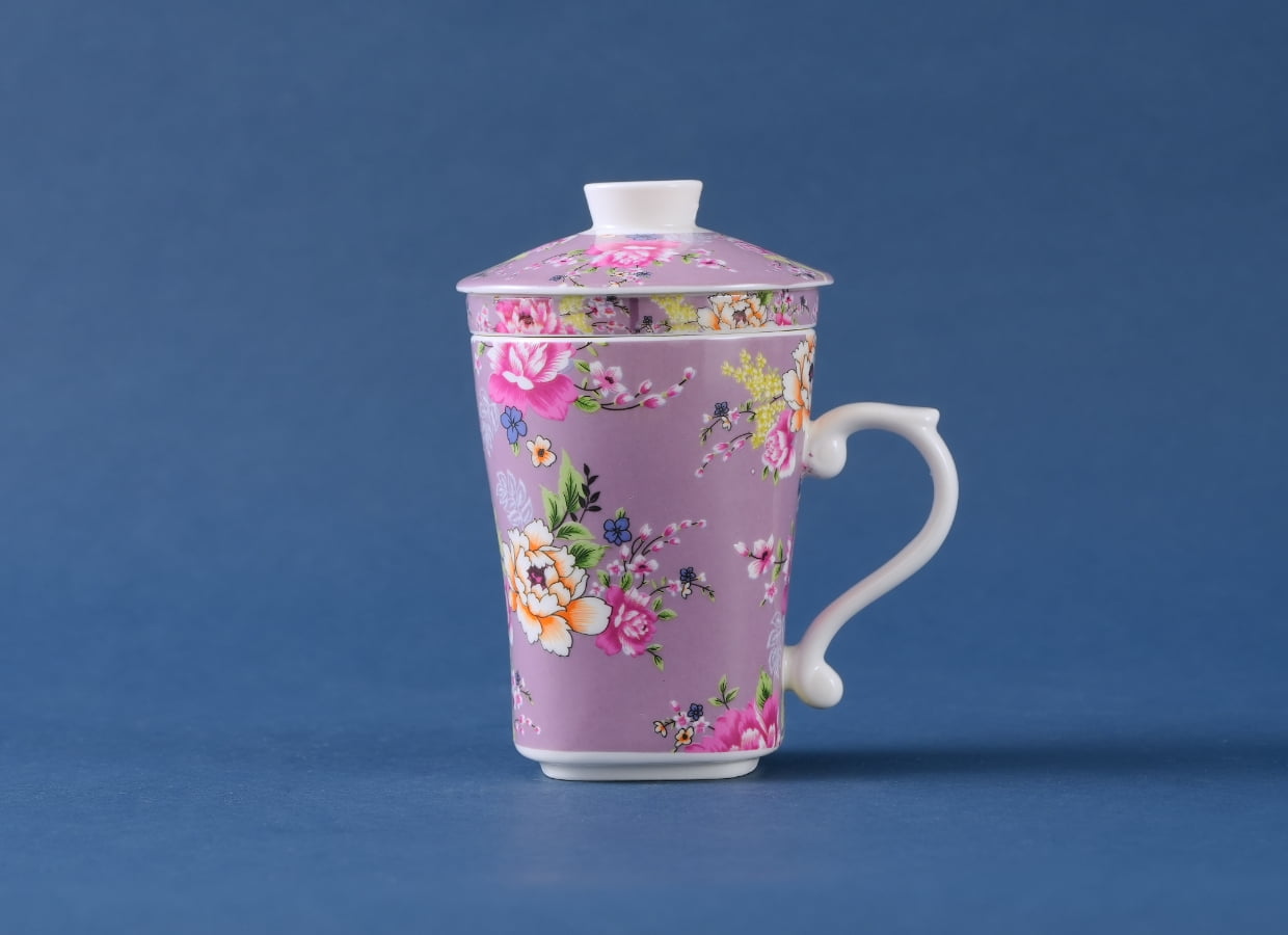 客花柄カップ(茶こし付き)グリーン色