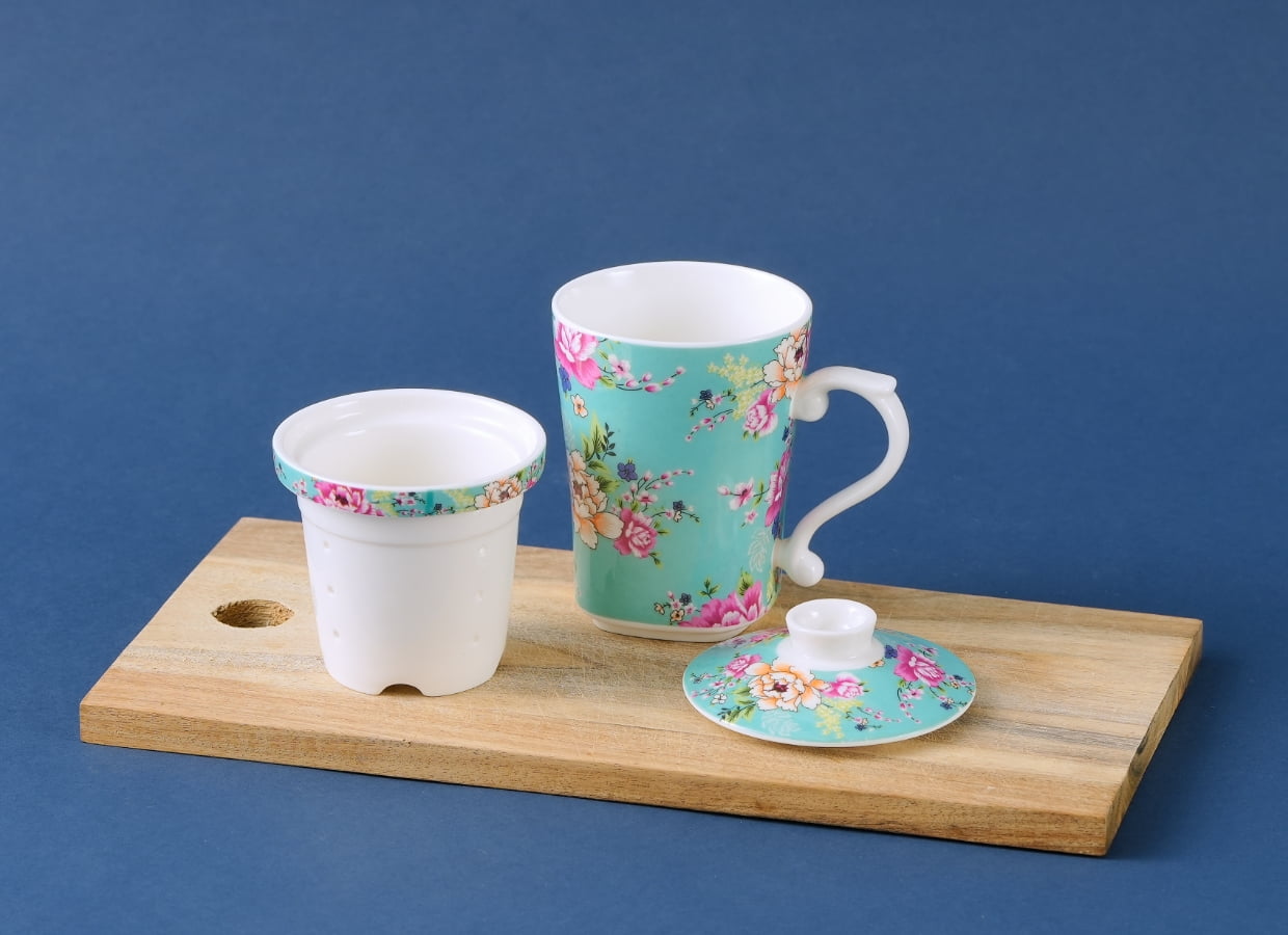 客花柄カップ(茶こし付き)グリーン色